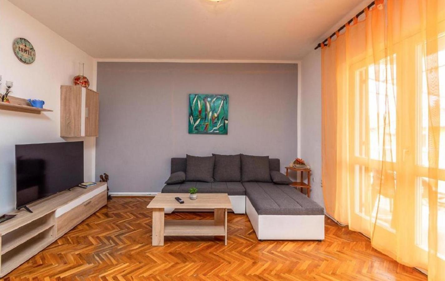 Apartman Ema 4+2 Koromačno Zewnętrze zdjęcie