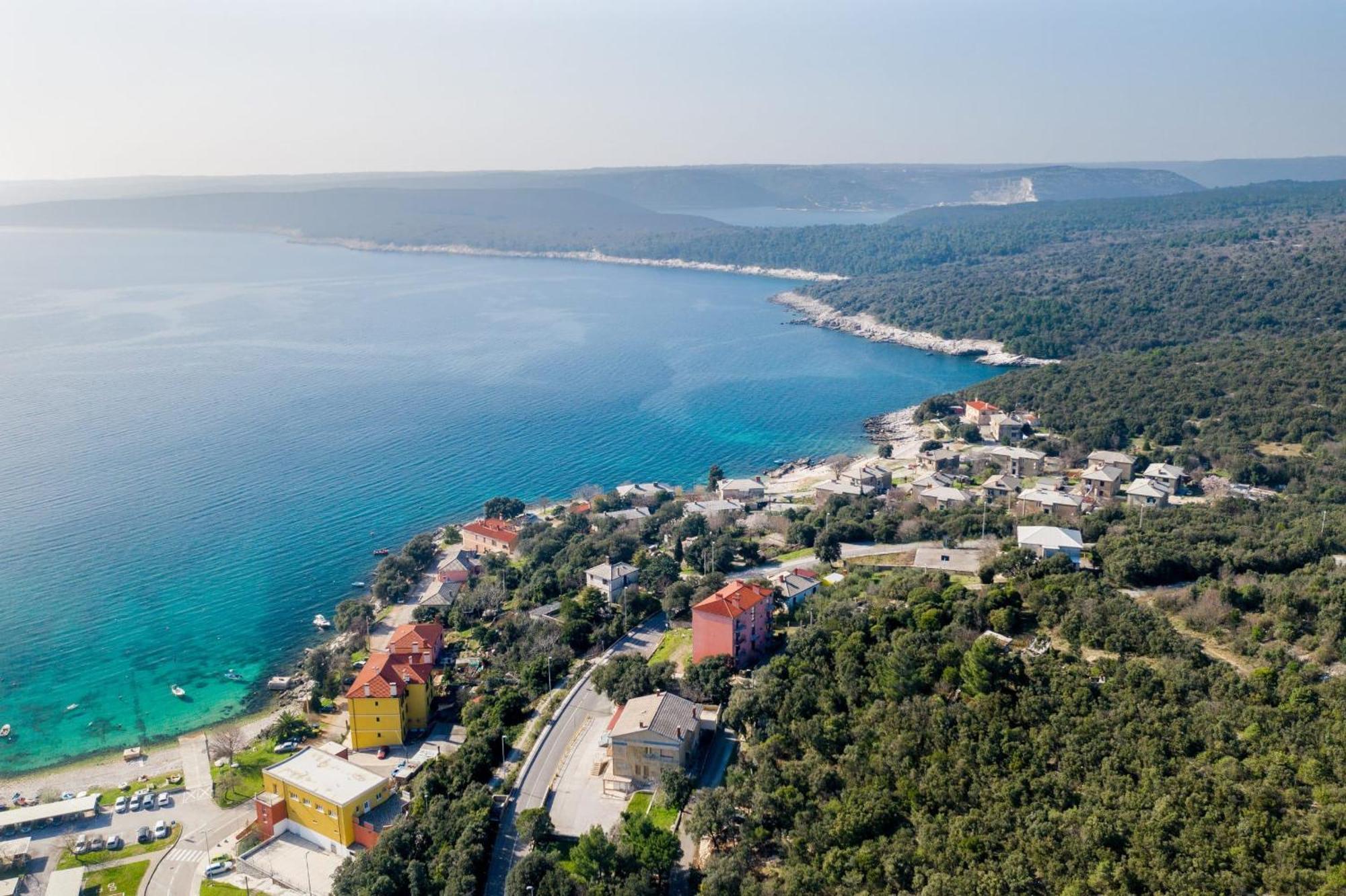 Apartman Ema 4+2 Koromačno Zewnętrze zdjęcie