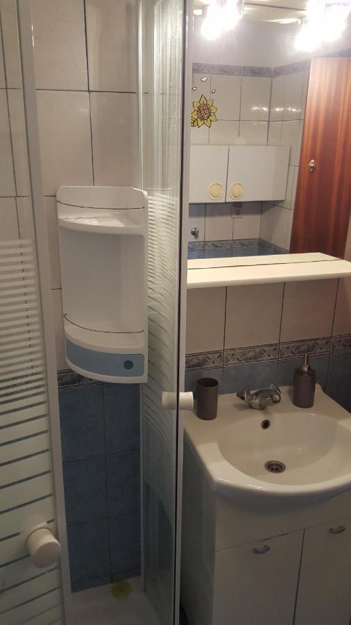 Apartman Ema 4+2 Koromačno Zewnętrze zdjęcie