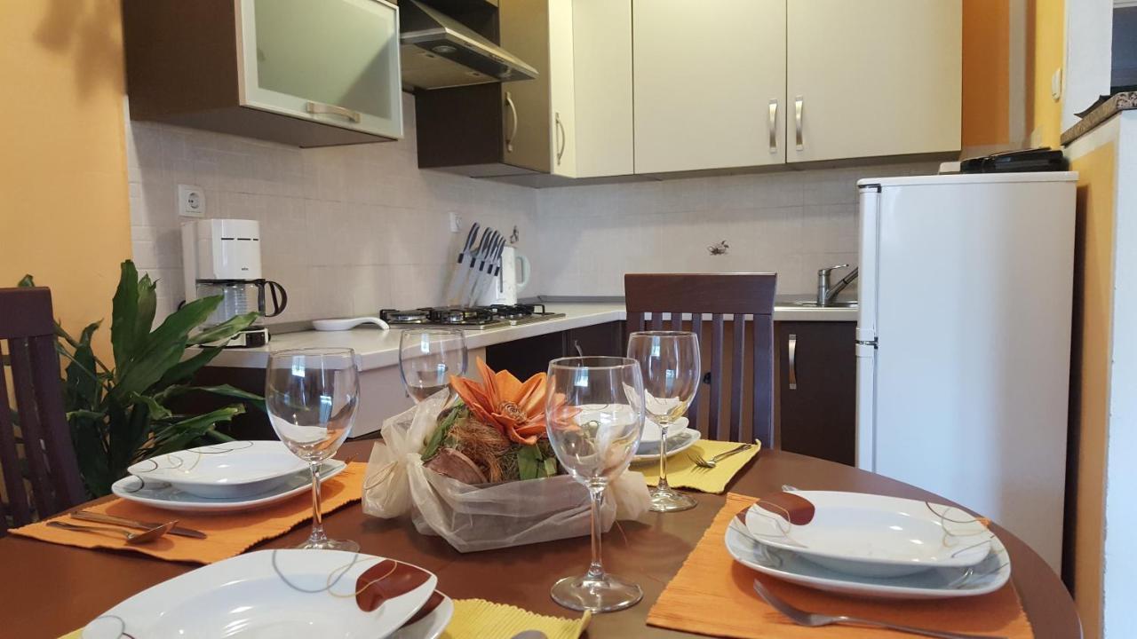 Apartman Ema 4+2 Koromačno Zewnętrze zdjęcie